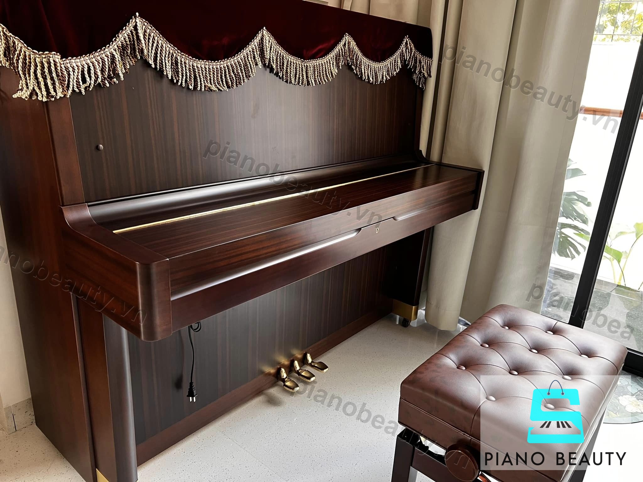 Đàn Piano Yamaha U5H