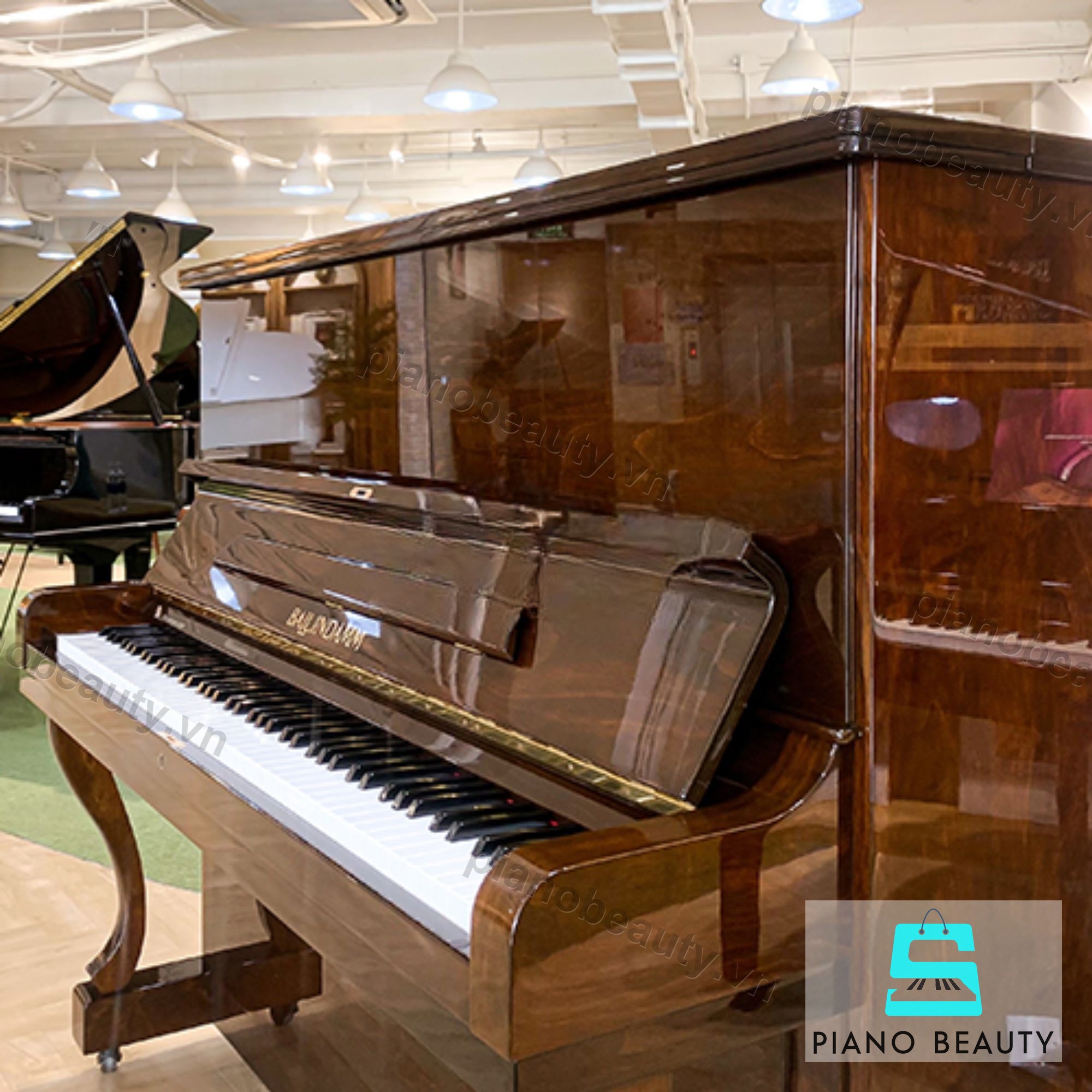 Đàn Piano Ballindamm B130