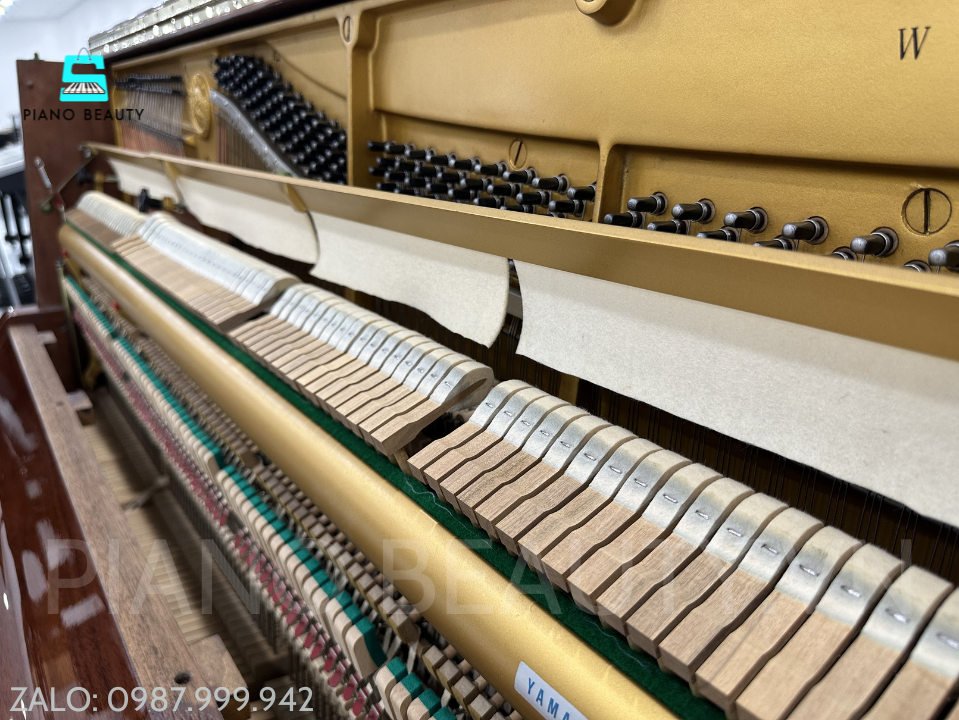 Đàn Piano Cơ Yamaha W106 Nhập Khẩu Nhật Bản | Thiết Kế Chân Cong Châu Âu, Âm Thanh Mạnh Mẽ Sang Trọng Yamaha — ảnh 3